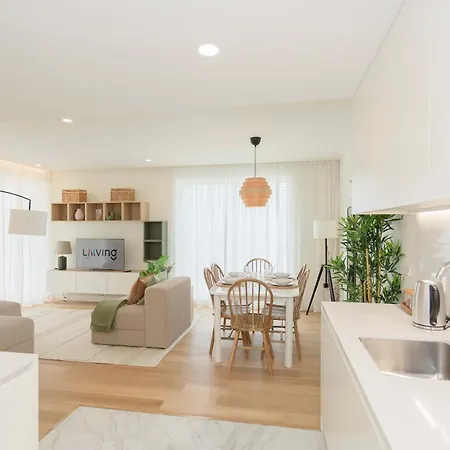 Liiiving In - Factory Pearl Lejlighed