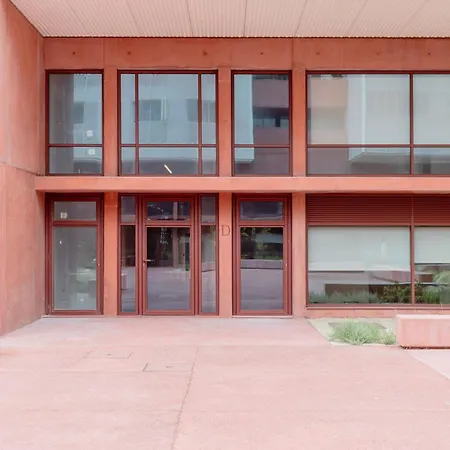 Liiiving In - Factory Pearl Lejlighed