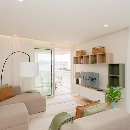 Liiiving In - Factory Pearl Lejlighed